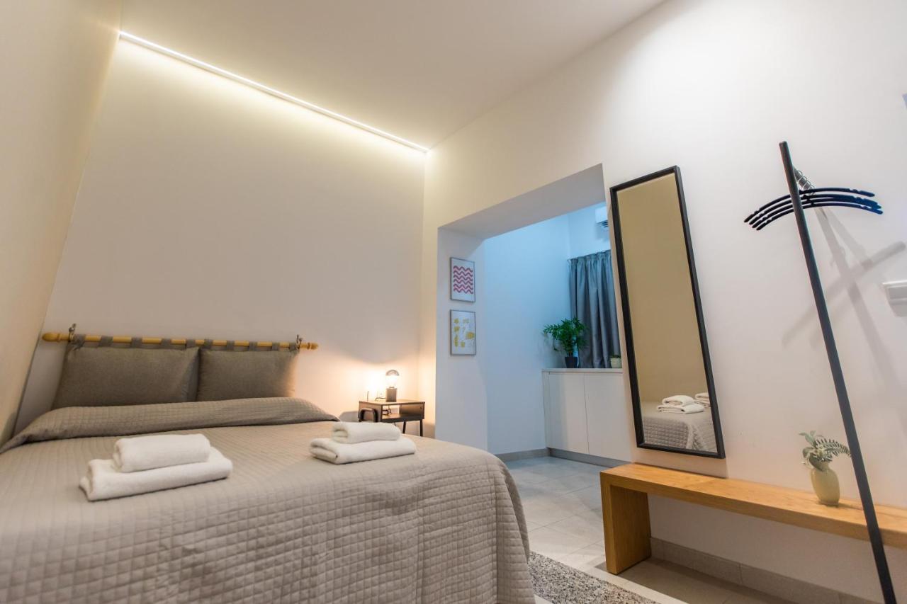 Rooms - Unique Staying In Paphos Centre ห้อง รูปภาพ