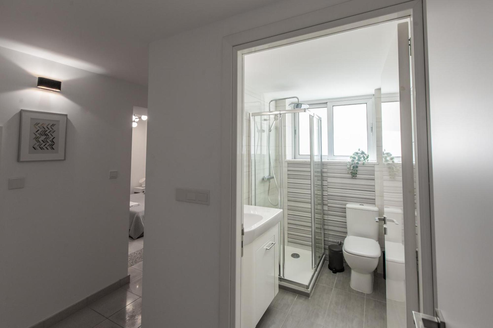 Rooms - Unique Staying In Paphos Centre ห้อง รูปภาพ